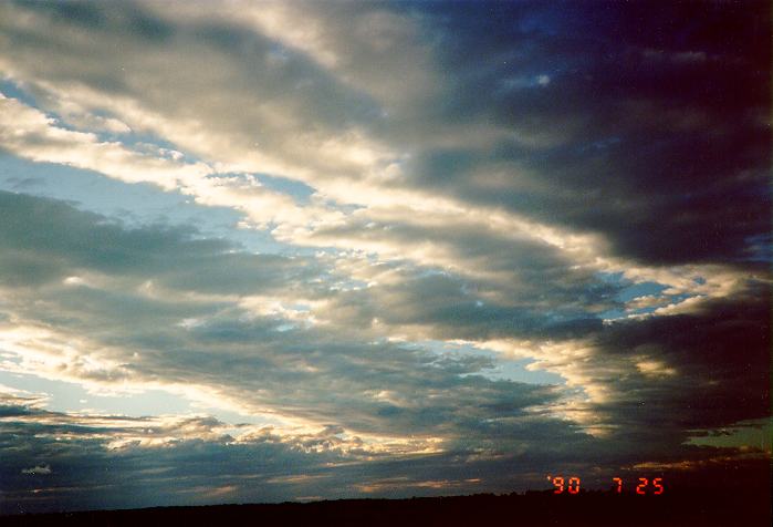 altocumulus altocumulus_cloud : Schofields, NSW   25 July 1990