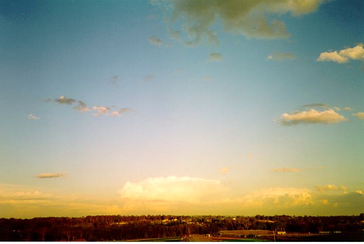 thunderstorm cumulonimbus_incus : Schofields, NSW   16 February 1994