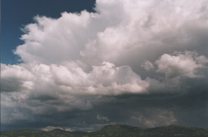 thunderstorm cumulonimbus_incus : near Willow Tree, NSW   4 October 1998