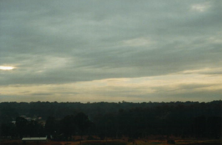 stratocumulus stratocumulus_cloud : Schofields, NSW   20 June 2000