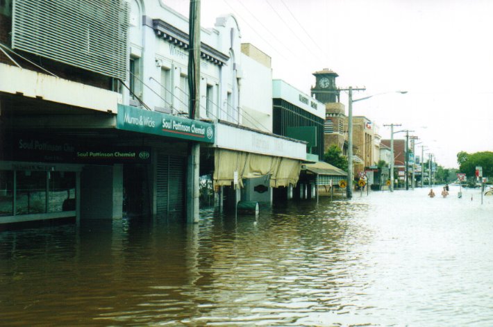 favourites michael_bath : Lismore, NSW   2 February 2001
