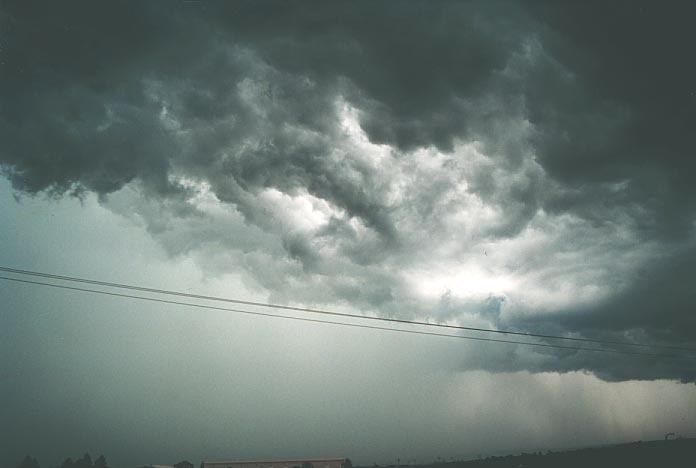 cumulonimbus thunderstorm_base : Camden, NSW   28 February 2001