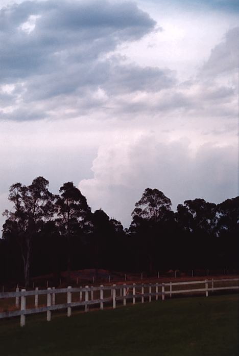 cirrostratus cirrostratus_cloud : The Oaks, NSW   2 October 2001
