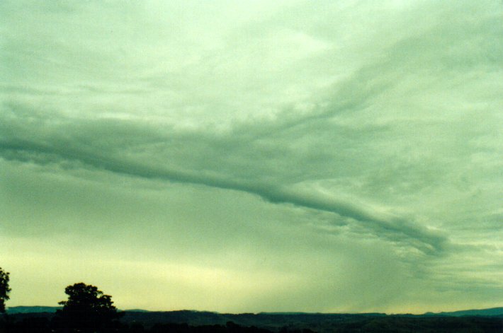 nimbostratus nimbostratus_cloud : McLeans Ridges, NSW   26 October 2001
