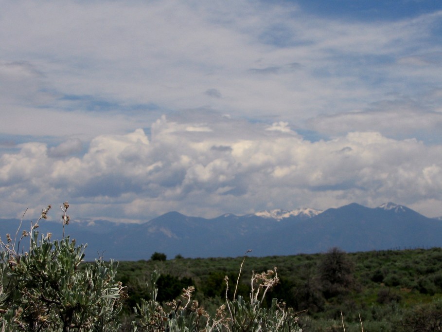 cirrostratus cirrostratus_cloud : S of Taos, New Mexico, USA   27 May 2005