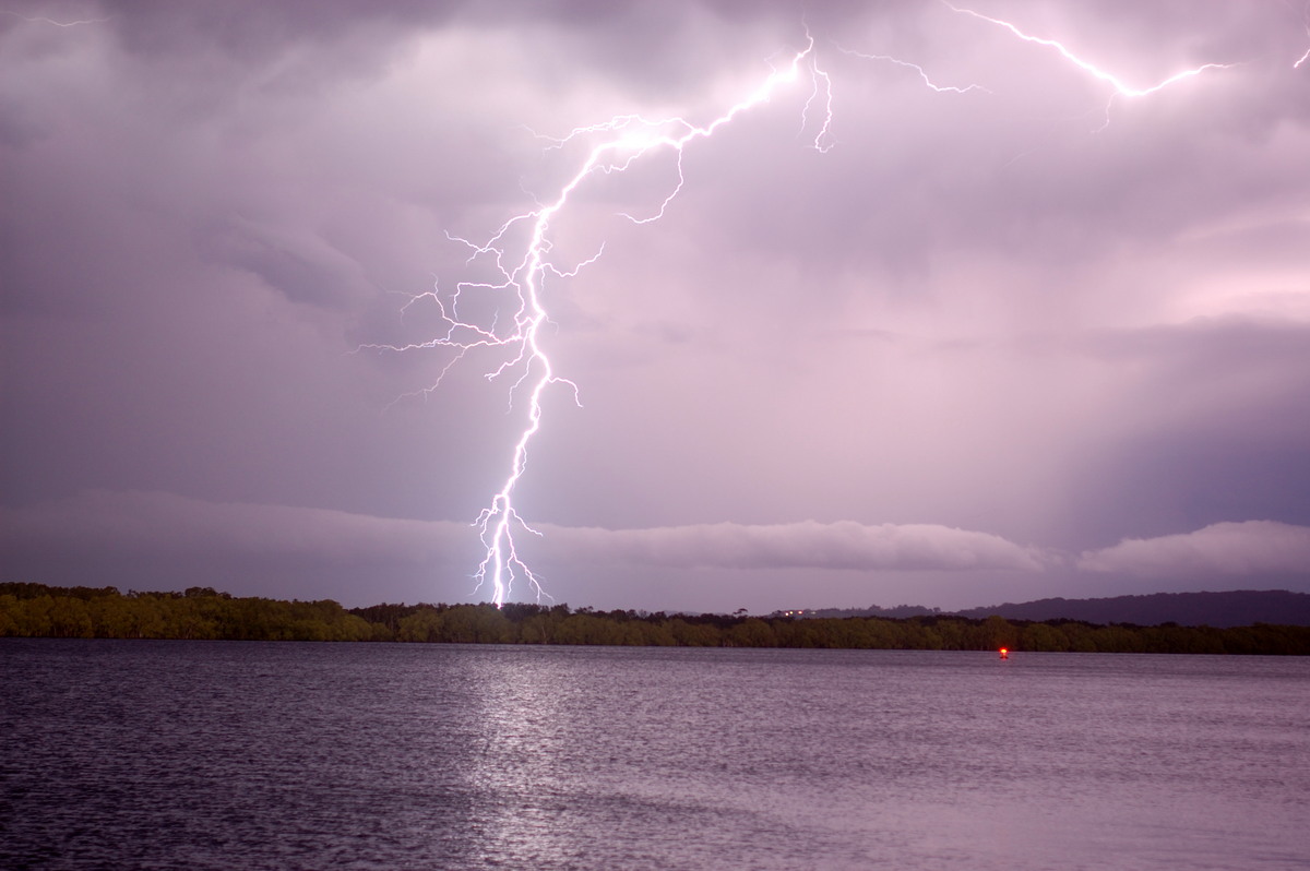 lightning lightning_bolts : Ballina, NSW   12 September 2008