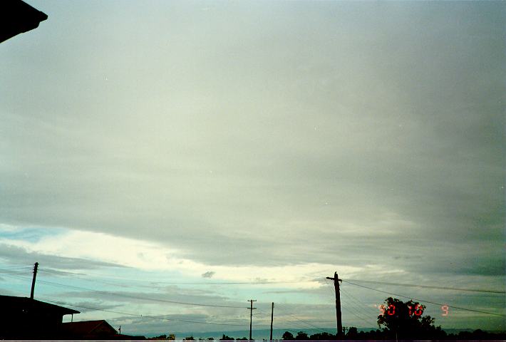cirrostratus cirrostratus_cloud : Schofields, NSW   9 October 1990