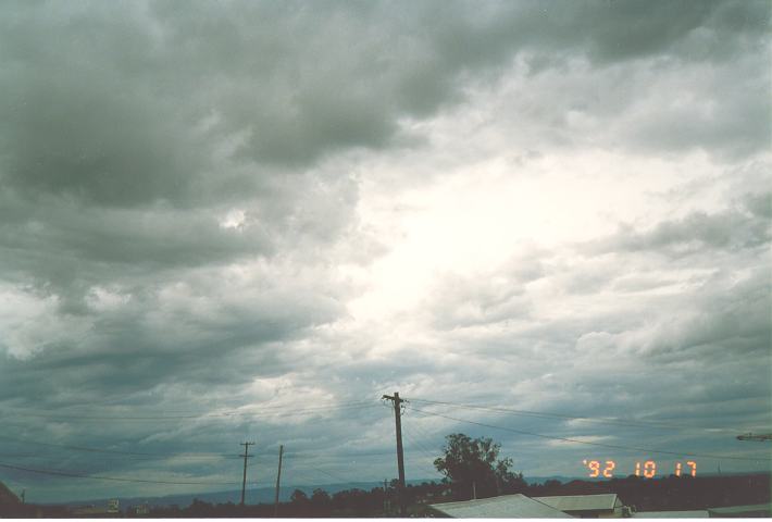 altocumulus altocumulus_cloud : Schofields, NSW   17 October 1992