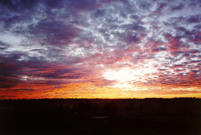 sunrise sunrise_pictures : Schofields, NSW   6 June 1996