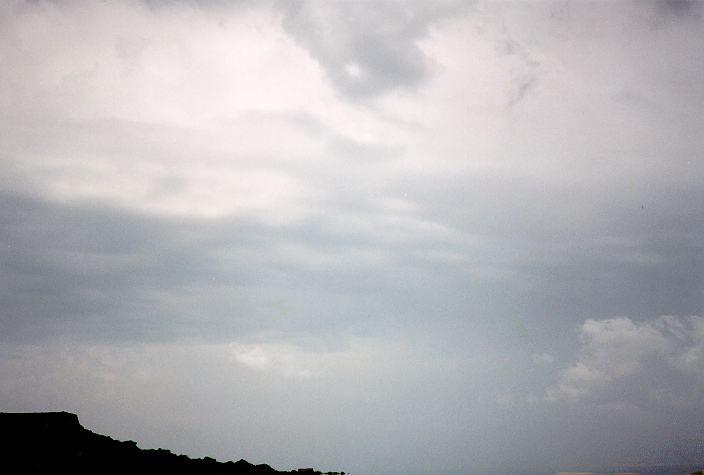 stratus stratus_cloud : Malta   22 August 1996