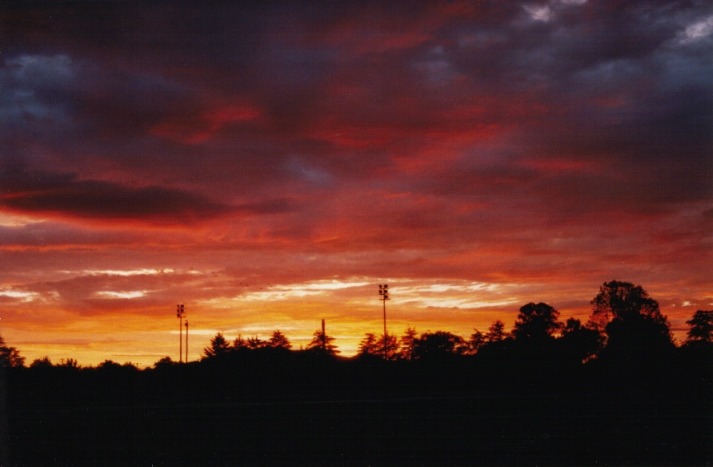 sunrise sunrise_pictures : Quirindi, NSW   2 April 2000