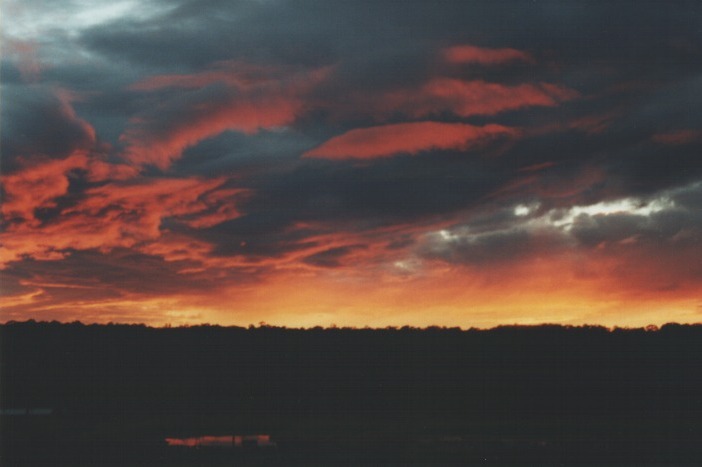 sunrise sunrise_pictures : Schofields, NSW   16 August 2000