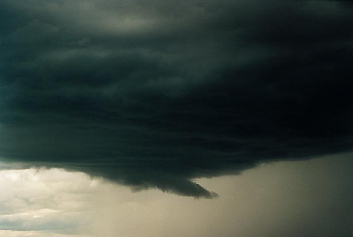 raincascade precipitation_cascade : W of Inverell, NSW   4 December 2000