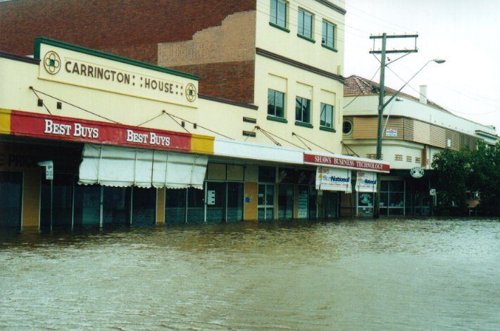 favourites michael_bath : Lismore, NSW   2 February 2001