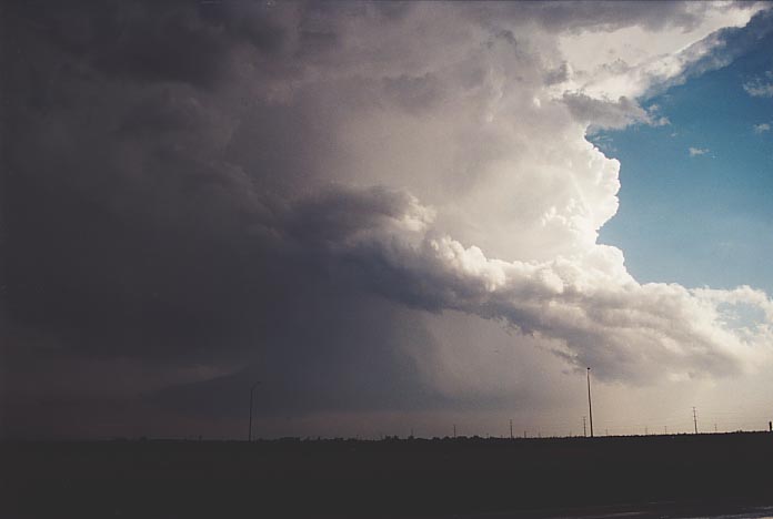 cumulonimbus thunderstorm_base : Amarillo, Texas, USA   29 May 2001