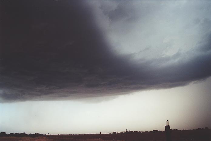wallcloud thunderstorm_wall_cloud : W of Bluff City, Kansas, USA   4 June 2001
