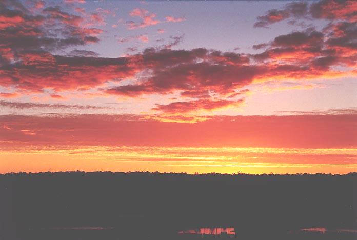 sunrise sunrise_pictures : Schofields, NSW   14 June 2001