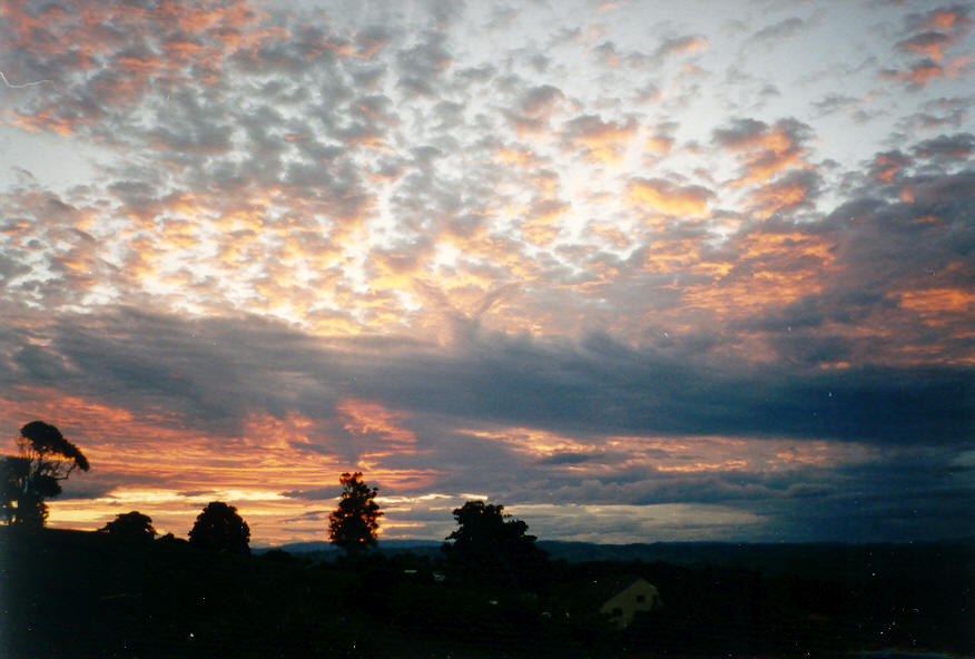 sunset sunset_pictures : McLeans Ridges, NSW   1 May 2004