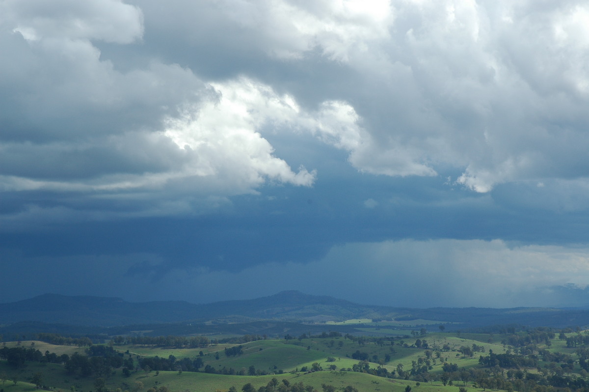 cumulonimbus thunderstorm_base : Mallanganee NSW   9 November 2004