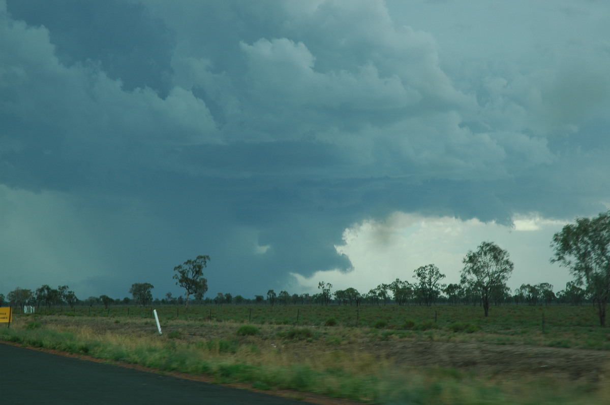 raincascade precipitation_cascade : W of Walgett, NSW   8 December 2004