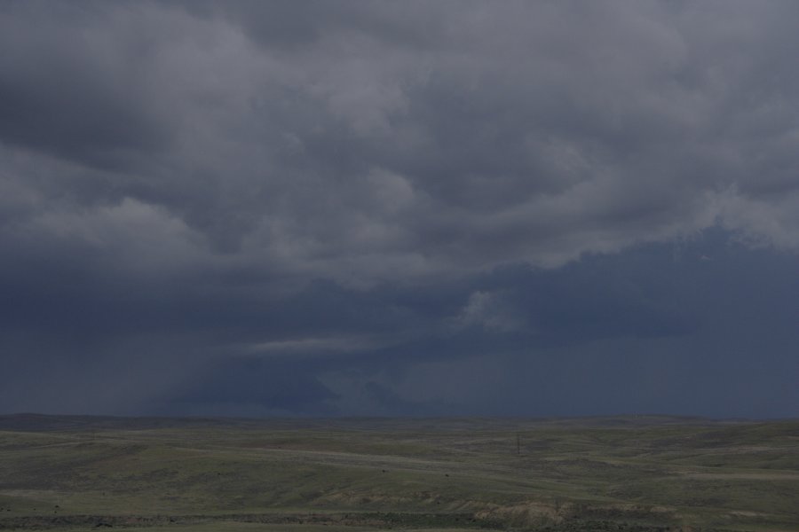 wallcloud thunderstorm_wall_cloud : near Gillette, Wyoming, USA   9 June 2006