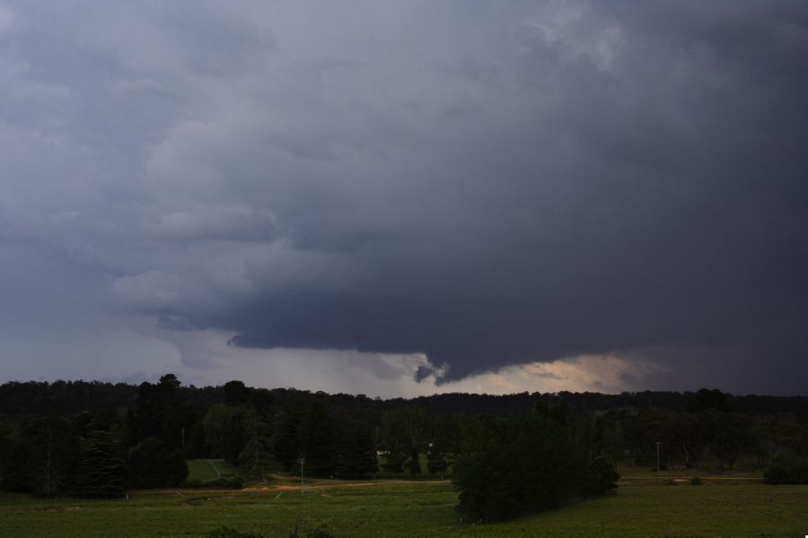 wallcloud thunderstorm_wall_cloud : WNW of Ebor, NSW   27 November 2006