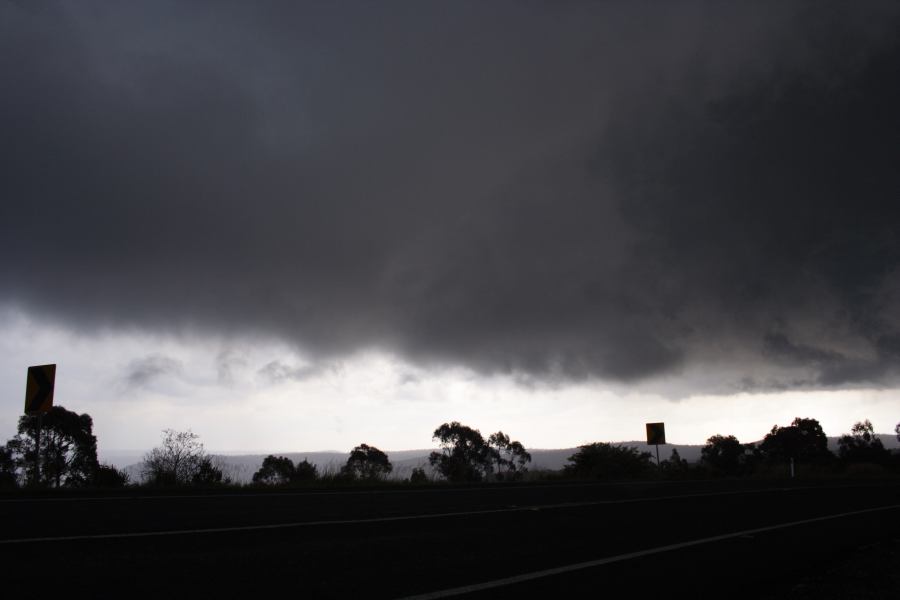 cumulonimbus thunderstorm_base : Lithgow, NSW   7 February 2007