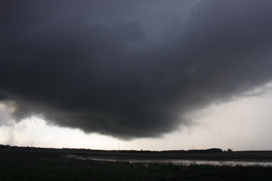 wallcloud thunderstorm_wall_cloud : Hillsboro, Texas, USA   3 May 2007