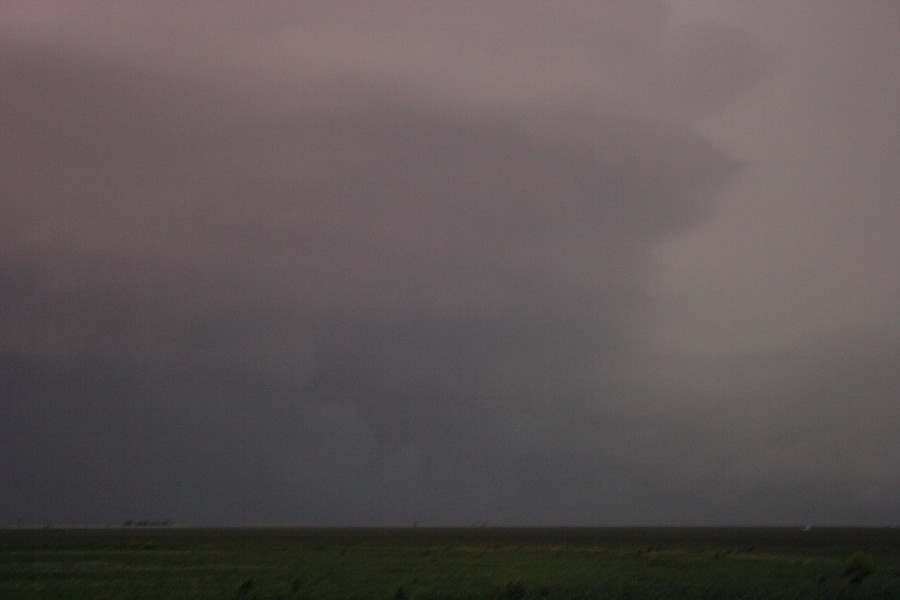 tornadoes funnel_tornado_waterspout : S of Darrouzett, Texas, USA   23 May 2007