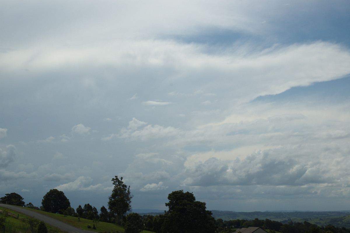 anvil thunderstorm_anvils : McLeans Ridges, NSW   22 November 2007